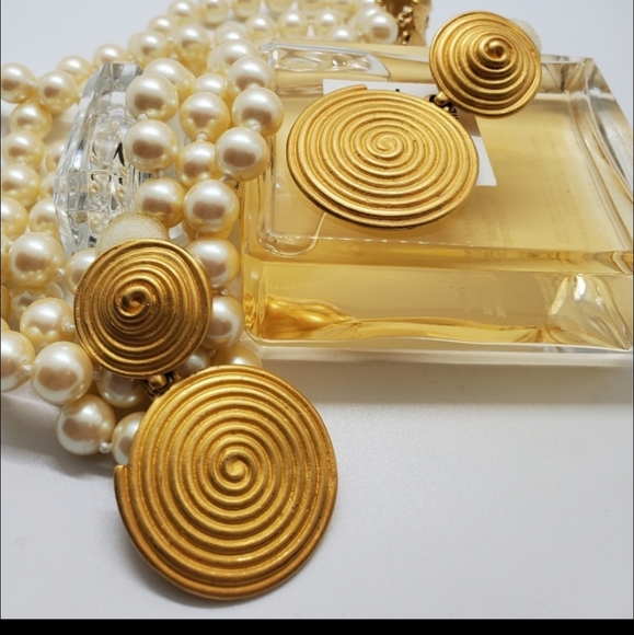 Vintage Maxine Denker Signed Rare Door Knocker Earrings - Picture 3 of 8